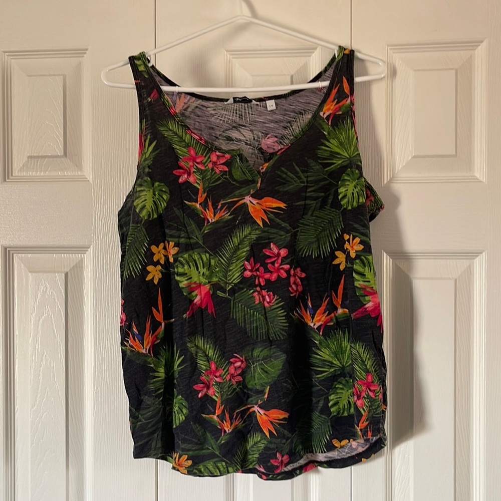 Reitmans Tank Top Size L🥰🥰